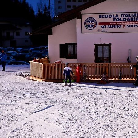 Hotel Kube Фолгария Екстериор снимка