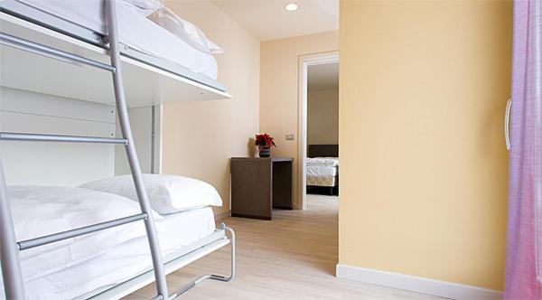 Hotel Kube Фолгария Екстериор снимка
