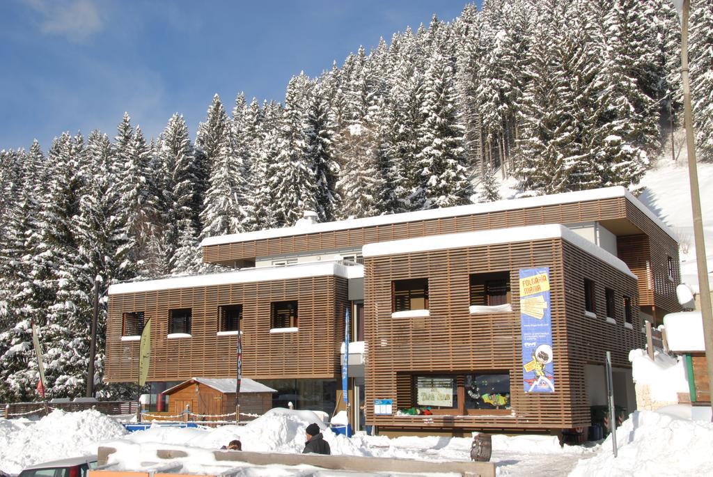 Hotel Kube Фолгария Екстериор снимка