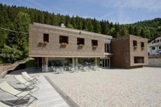 Hotel Kube Фолгария Екстериор снимка